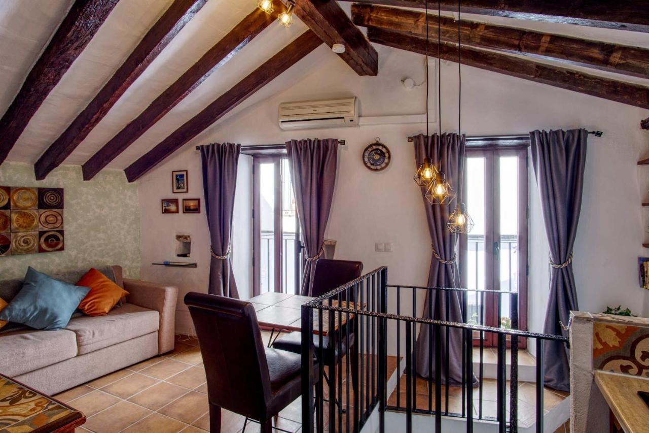 The Nook Apartment Canillas de Aceituno Екстериор снимка